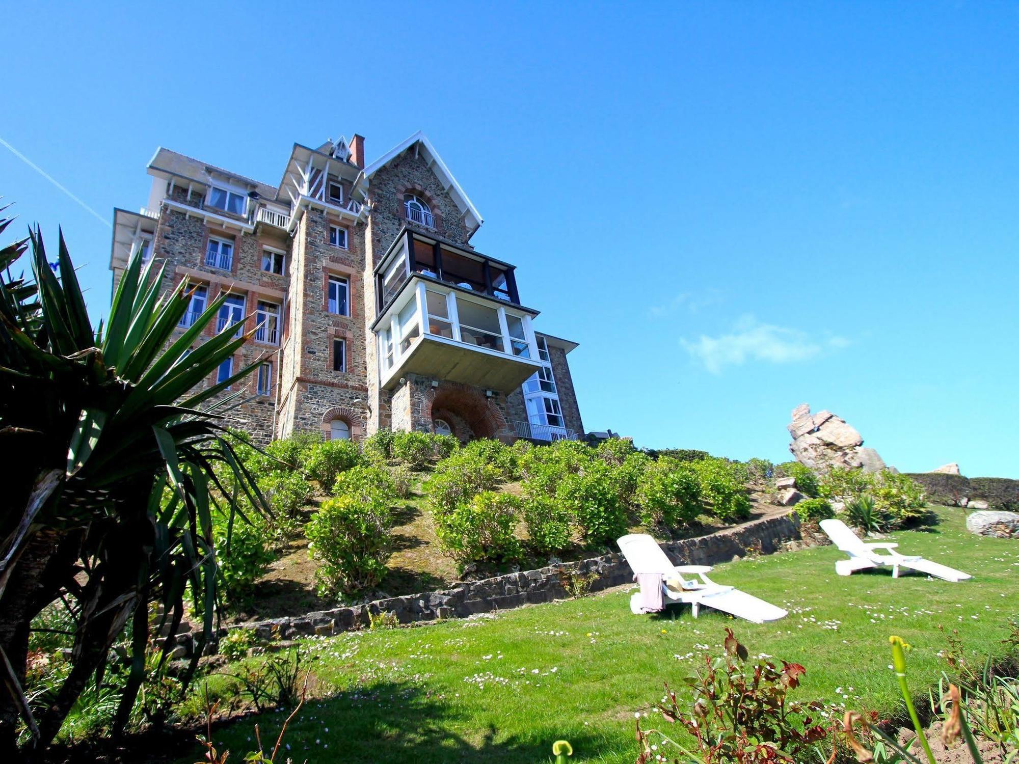 Hotel Le Manoir Du Sphinx